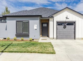 700 Terrazzo Way, Medford, OR