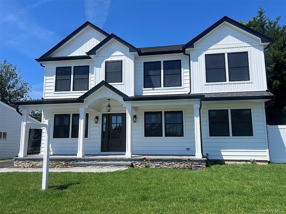 1st image of 158 Lee Avenue