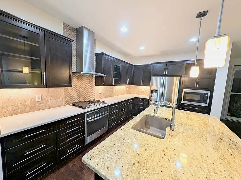 11015 Big Stone Cir — Photo 50