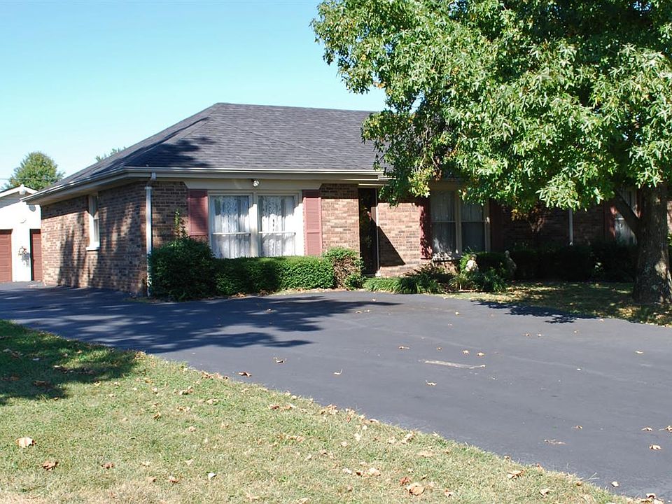 1st image of 271 Longview St