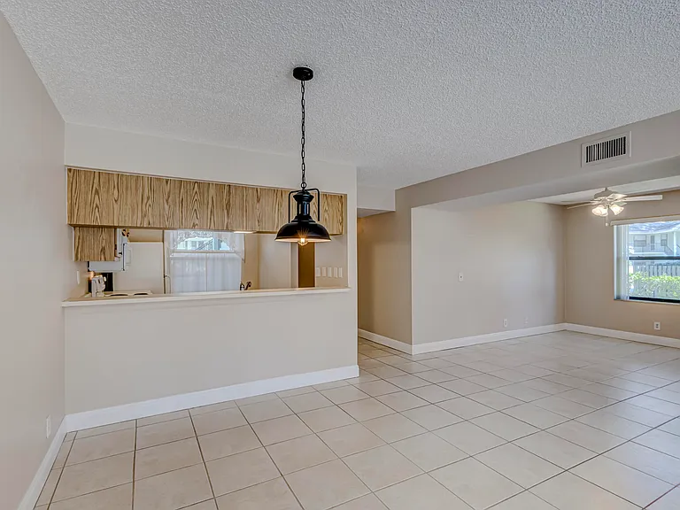 601 Sabal Ridge Cir #A — Photo 18