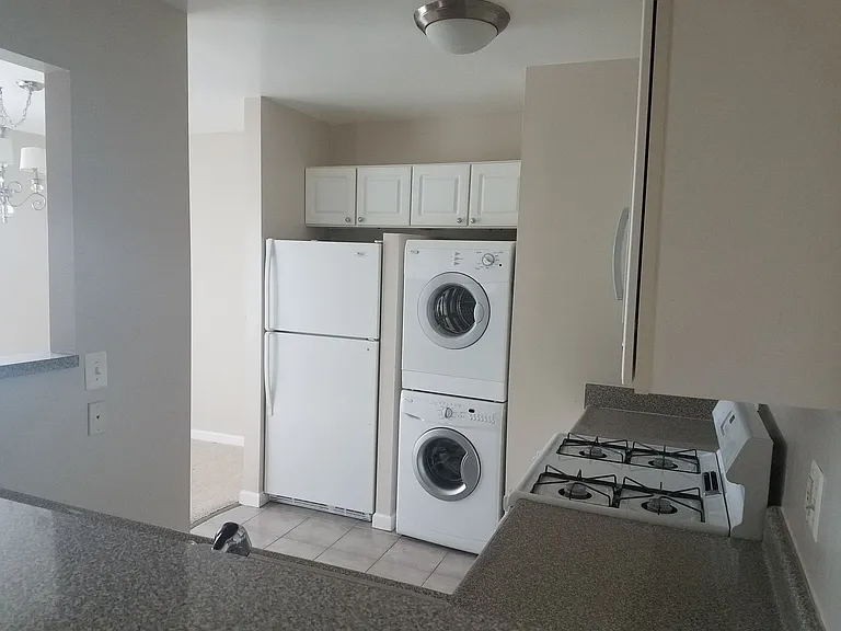 2500 Markham Ln #5 — Photo 7