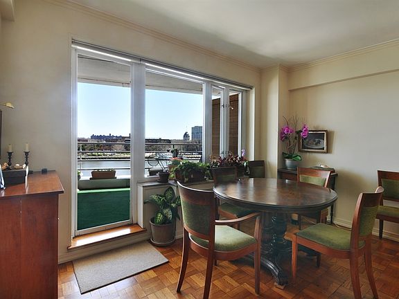4th image of 1 Gracie Ter APT 4C