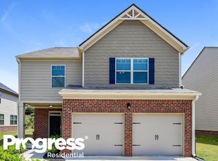 1072 Lear Dr, Locust Grove, GA 30248