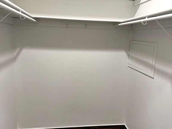 4th image of 10230 Prince Pl APT T5