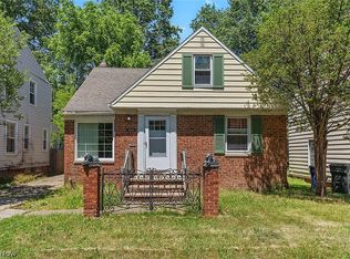 3809 Bainbridge Rd, Cleveland Heights, OH 44118