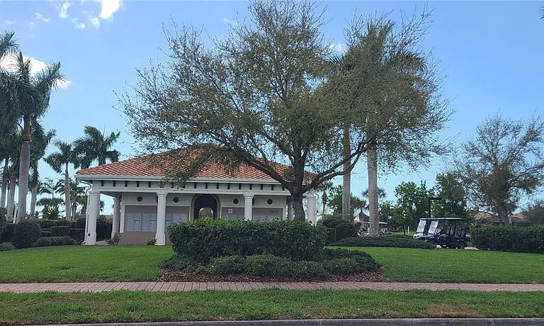 18884 Lanuvio St — Photo 14