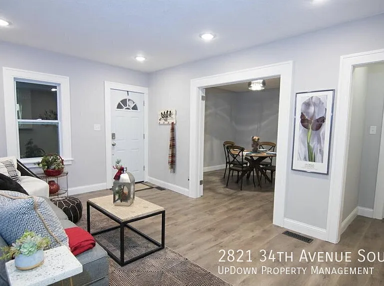 2821 34th Ave S — Photo 4