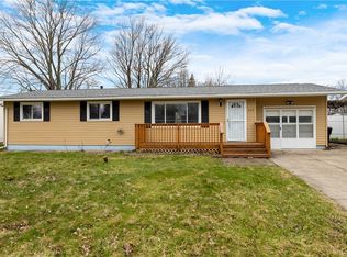 113 Grandy Dr, Liverpool, NY 13088
