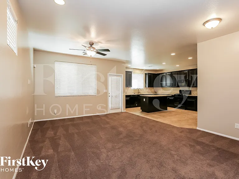 9337 Pearblossom Sky Ave — Photo 6