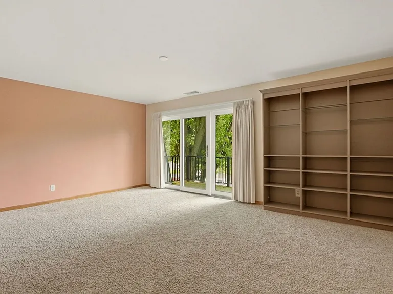 205 Provincial Ct #63 — Photo 5