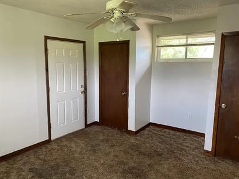 52504 US Highway 51 — Photo 3