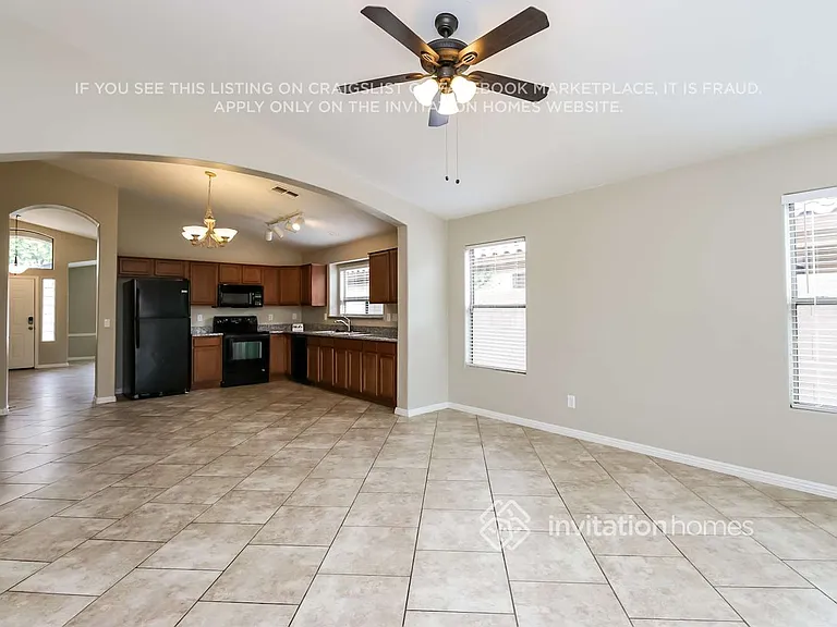 29821 N Broken Shale Dr — Photo 9