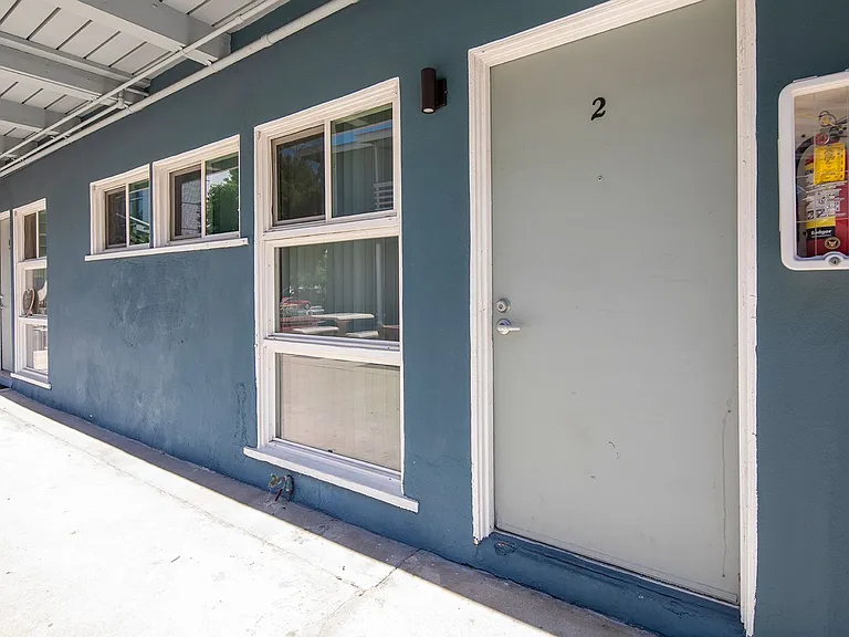 Aztec Lofts Apartments — Photo 14