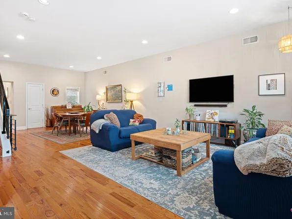 1938 Federal St, Philadelphia, PA 19146