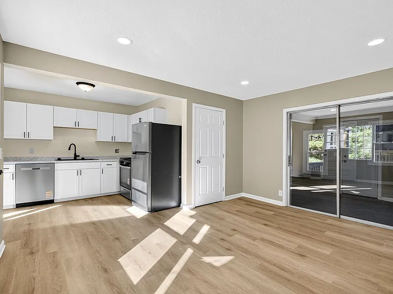 2185 Stahl Rd — Photo 3