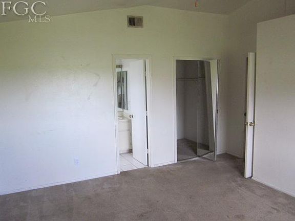 5th image of 2235 NW 1st Ave