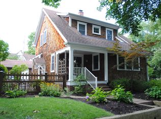 702 Arlington Ct, Champaign, IL 61820