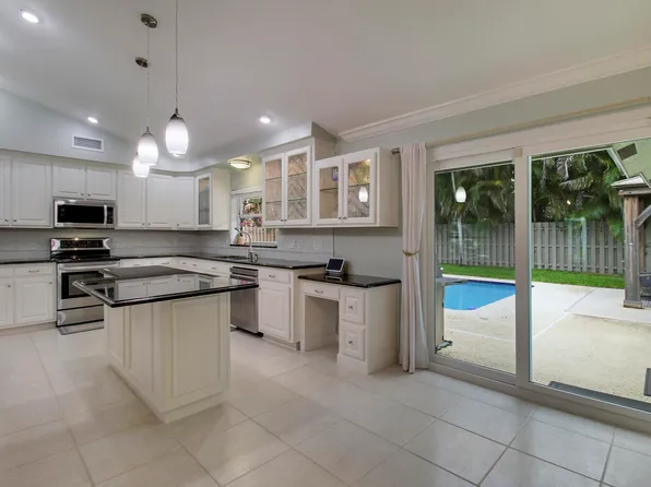 19823 Hibiscus Drive, Jupiter, FL 33469