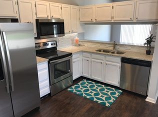 3879 Grand Central Pl E, Jacksonville, FL 32246