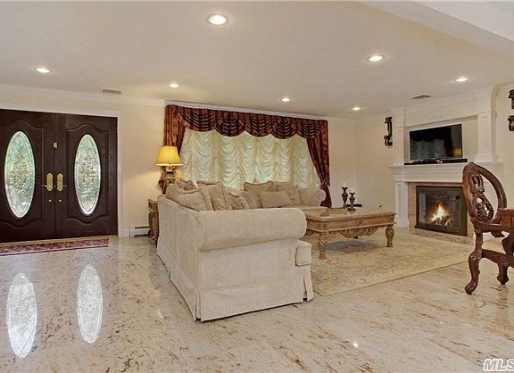 4th image of 107 Scudders Ln