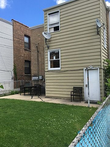 1st image of 6116 N Oakley Ave