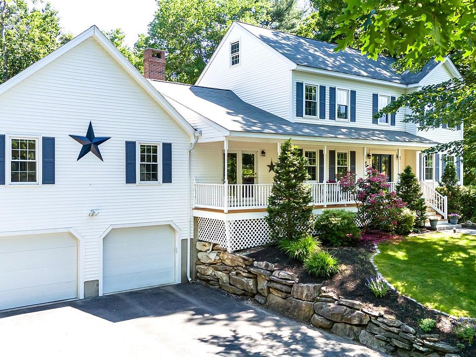 1st image of 28 Woodbine Drive