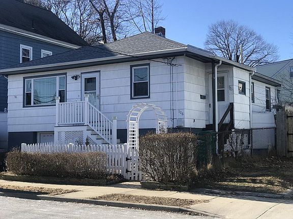 3rd image of 106 Ashland St