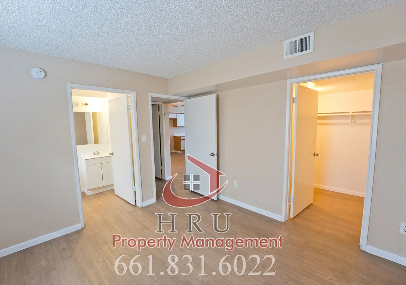 SW gated community- condo 2 bed-1.bath — Photo 4