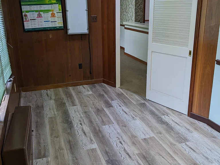 519 Wood St — Photo 33