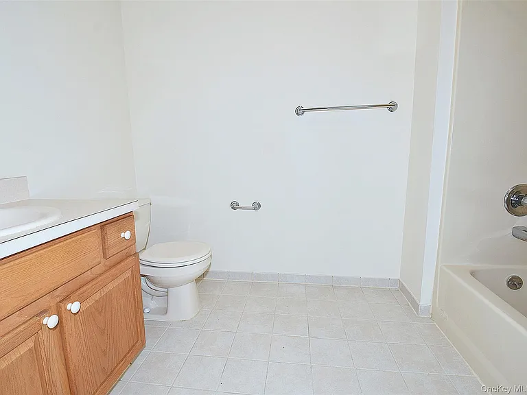 18 Garden Way — Photo 13