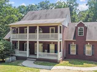 1321 Old Charlotte Rd, White Bluff, TN 37187