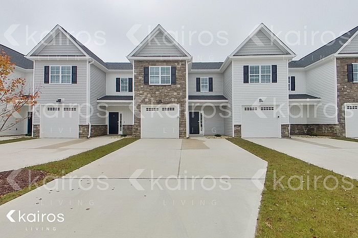 1st image of 3704 Oak Leaf Unit C