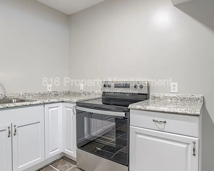 8718 E Winner Rd — Photo 4