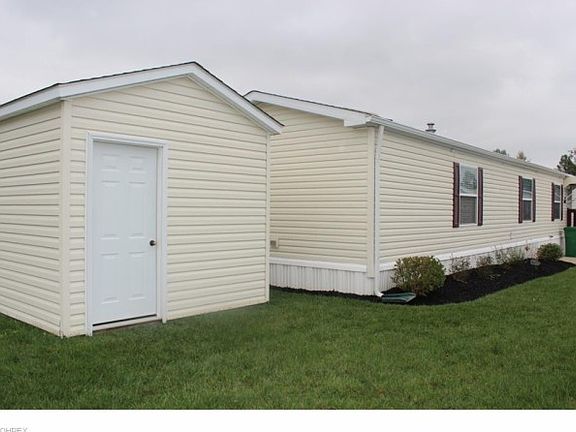 5th image of 518 Sandtrap Cir