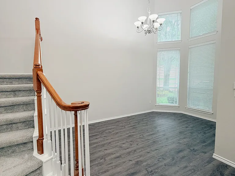 69 Cattail Pond Dr — Photo 7