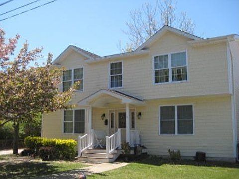 2nd image of 4 Spur Ln