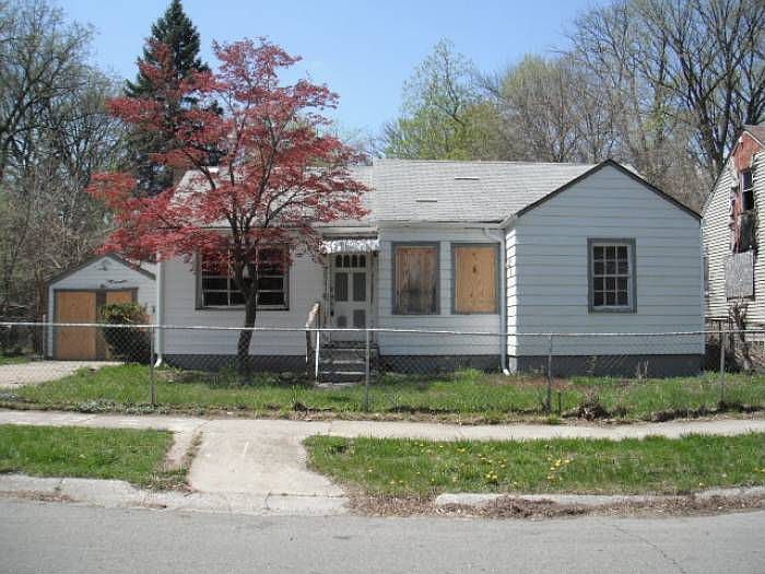 1st image of 20541 Charleston St