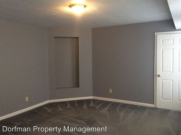 2nd image of 915 Fayette St APT A