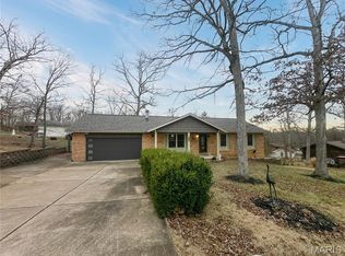 7412 Oakwood South Dr, Cedar Hill, MO 63016