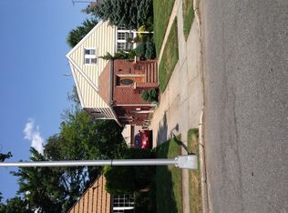 13556 234th Pl, Rosedale, NY 11422