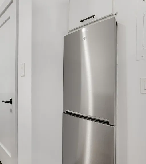 68 N 8th St #1LR — Photo 3