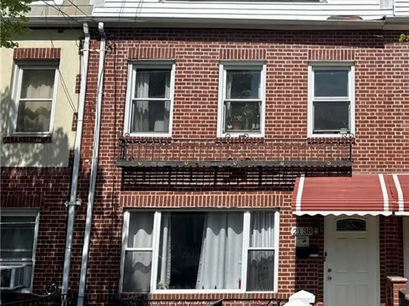 2138 29th St, Long Island City, NY 11105