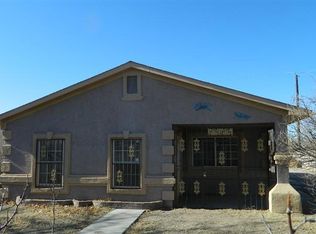 2009 Lucia St SW, Albuquerque, NM 87105