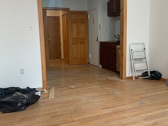 3rd image of 263 E 10th St #13