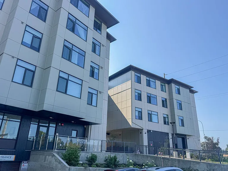 Redondo Heights I & II — Photo 42