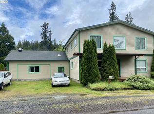 715 NW River Rd, Mill City, OR 97360