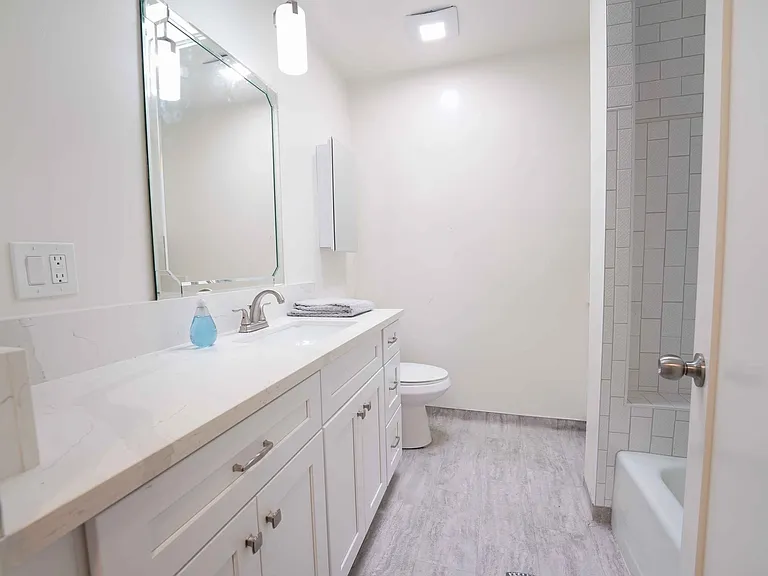 712King — Photo 11