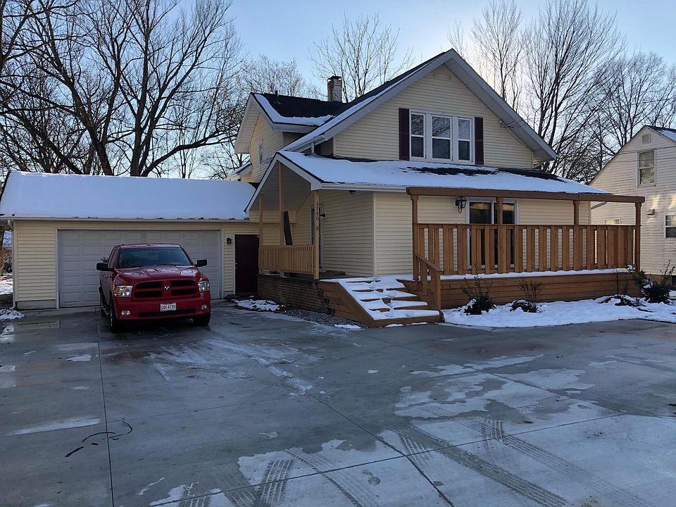 Welcome to 3740 Kent Road - new concrete driveway 2020. Partial new siding and many new windows too.