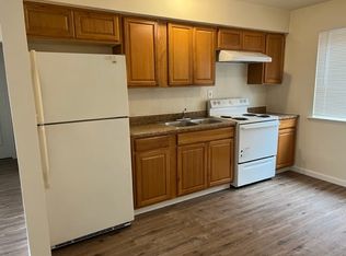 2043 E Saginaw Way, Fresno, CA 93726